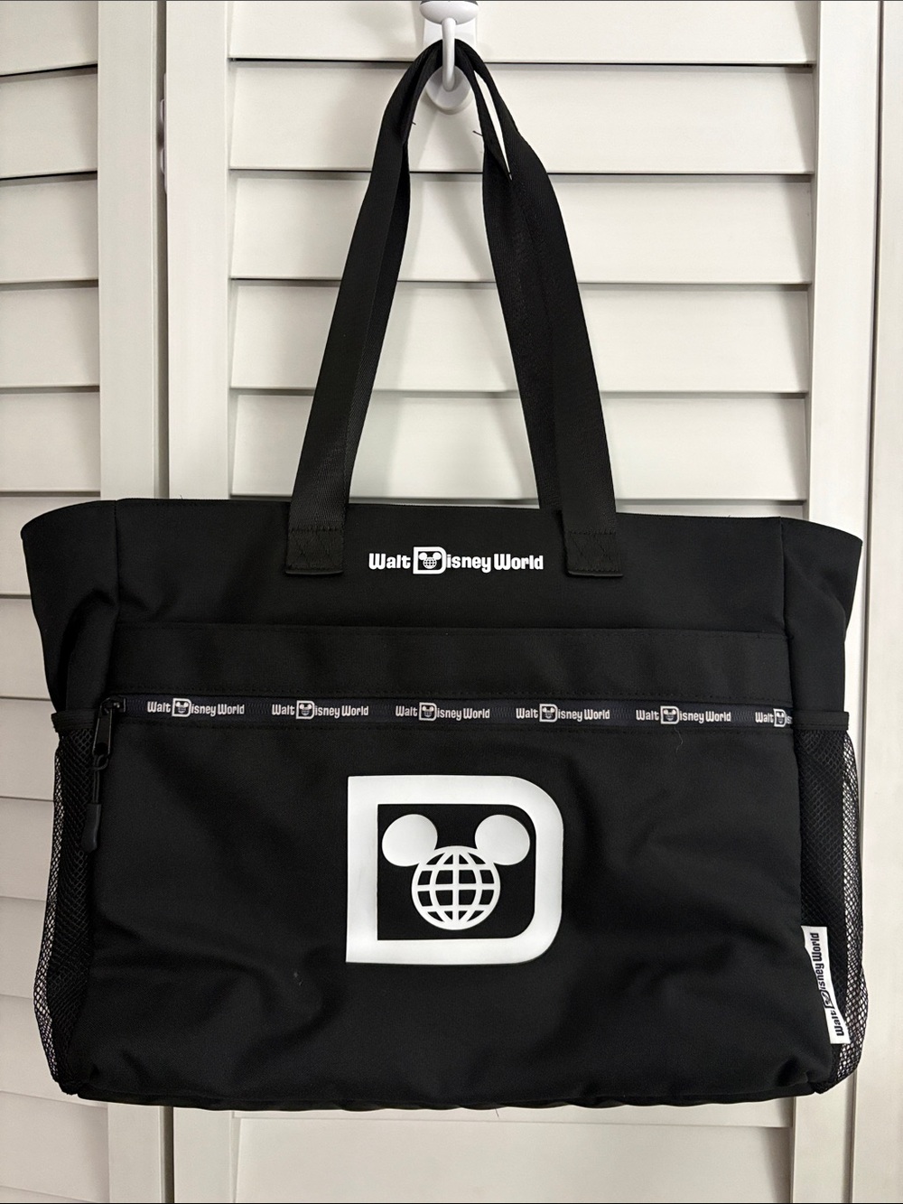 Disney Black Walt Disney World Logo Laptop Messenger Tote Bag